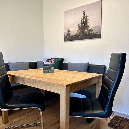 Gemuetliche Ferienwohnung Mit Kostenfreiem Pool Höchenschwand Esterno foto